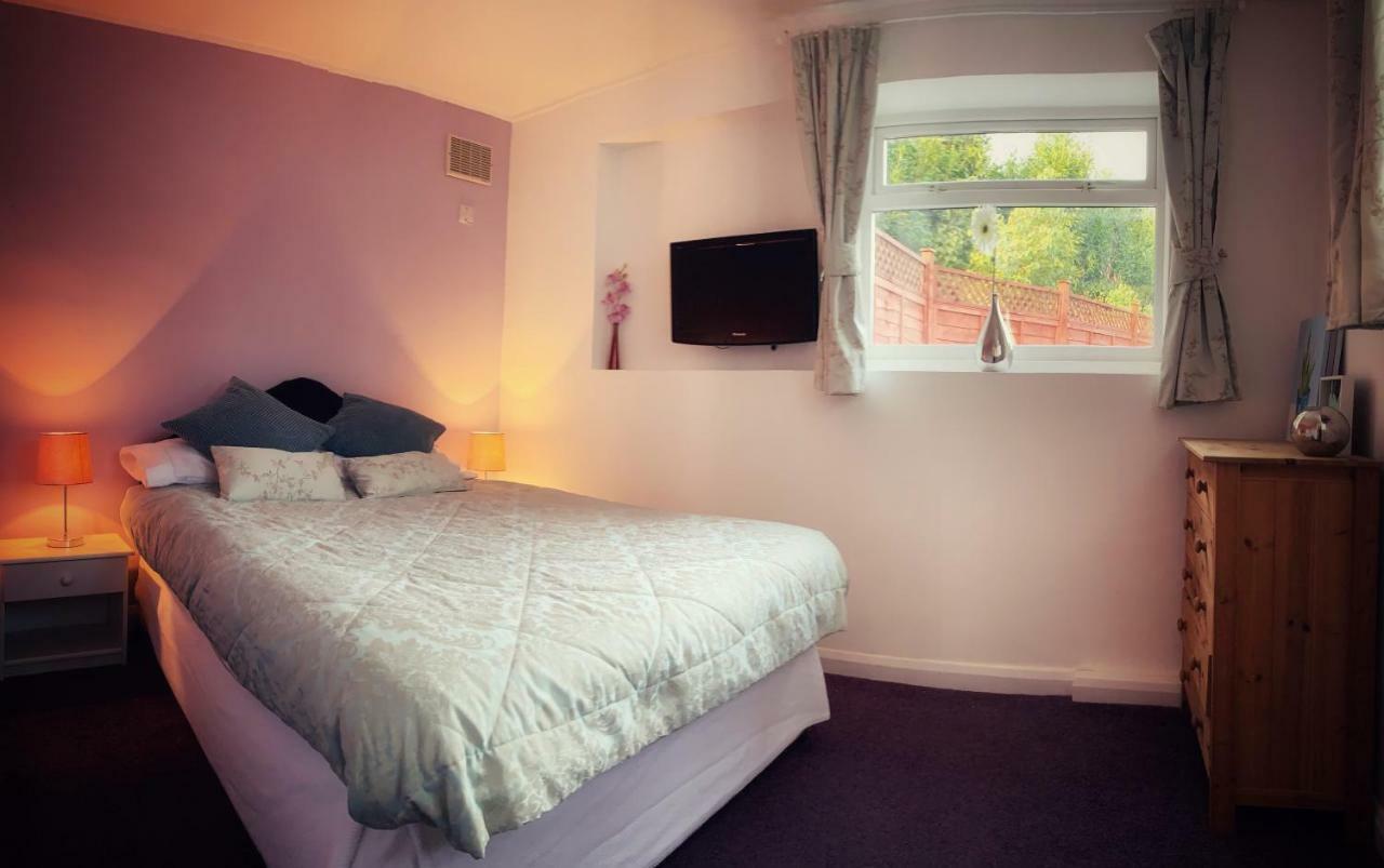 Paul'S Place Near Heathrow 伦敦 外观 照片